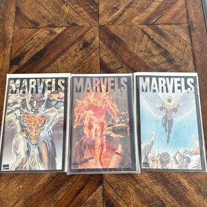 Marvels Comic Book Set